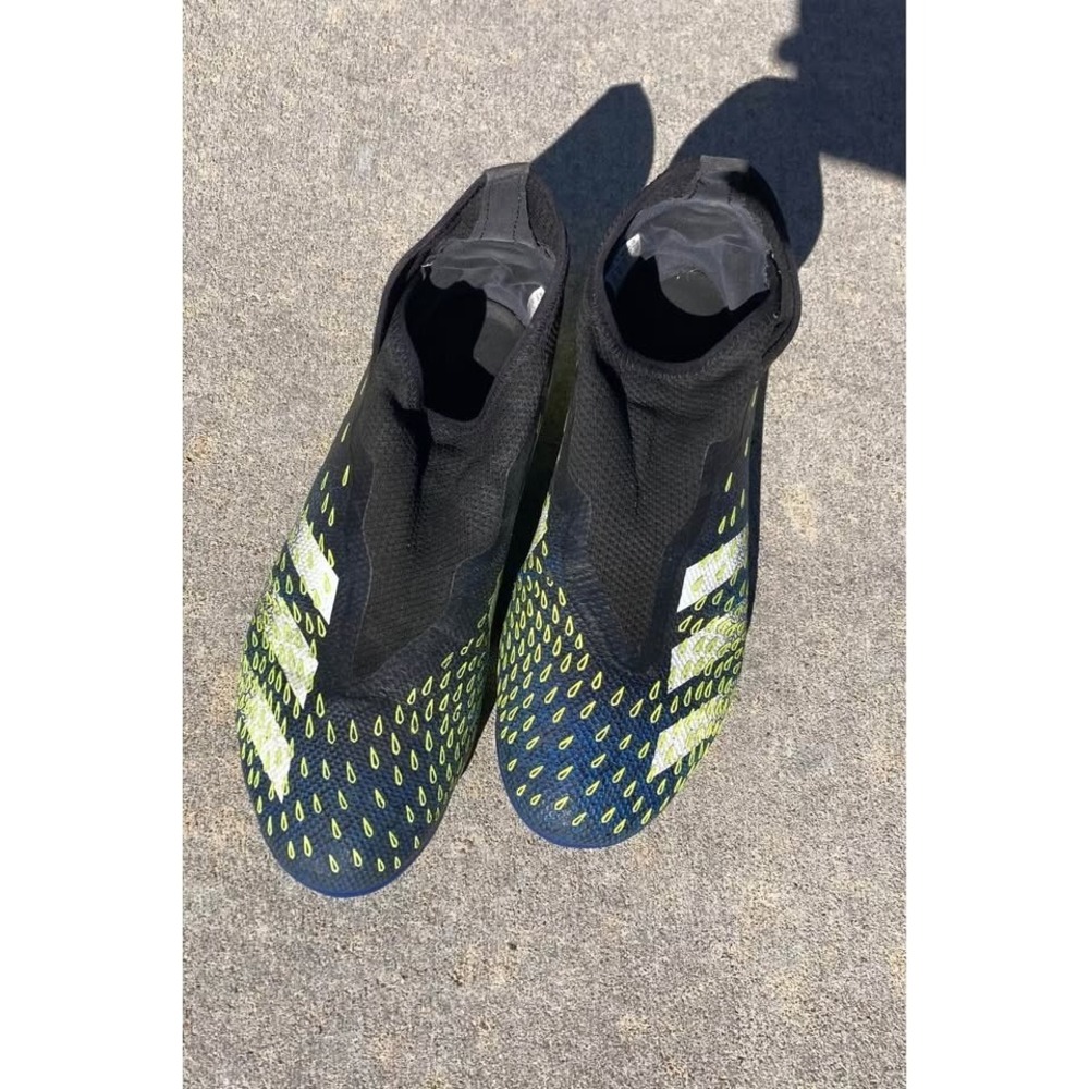 11 Adidas Predator Freak Soccer Cleats Size 11‎ Laceless FG Demonscale